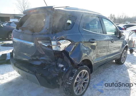 2018 Ford Ecosport Titanium z USA, uszkodzony, nr VIN MAJ6P1WL6JC182306